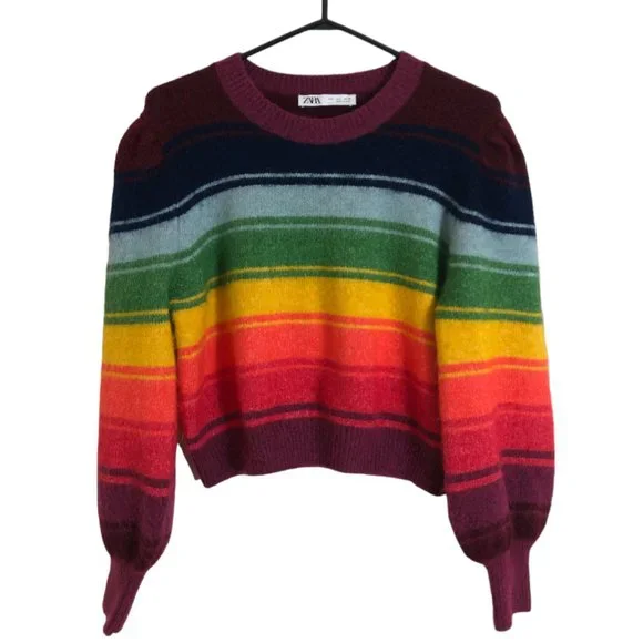 Colorful Striped Sweater - Picture 4 of 9